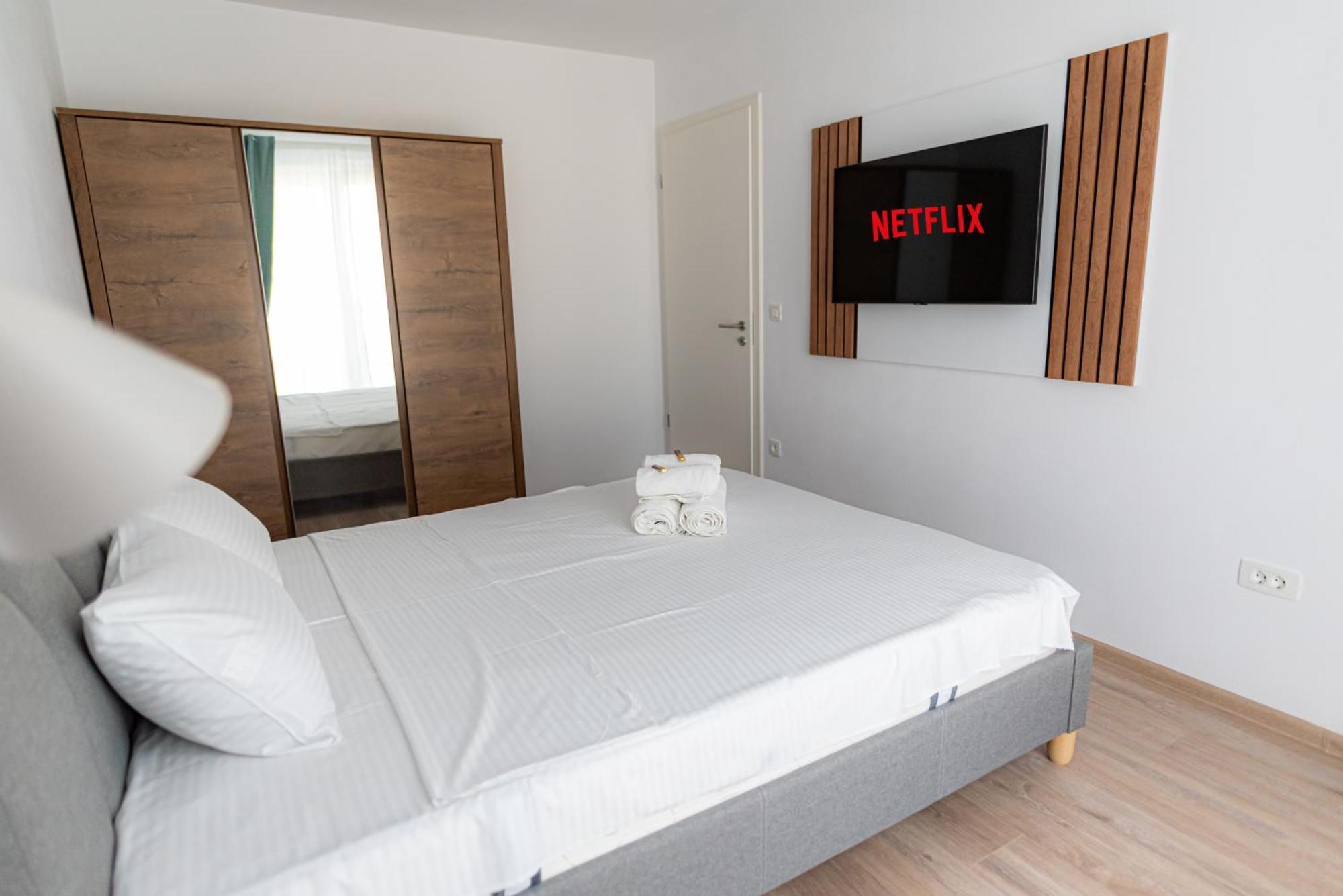 B&v 706 Coresi - Balcony & Free Parking Braşov