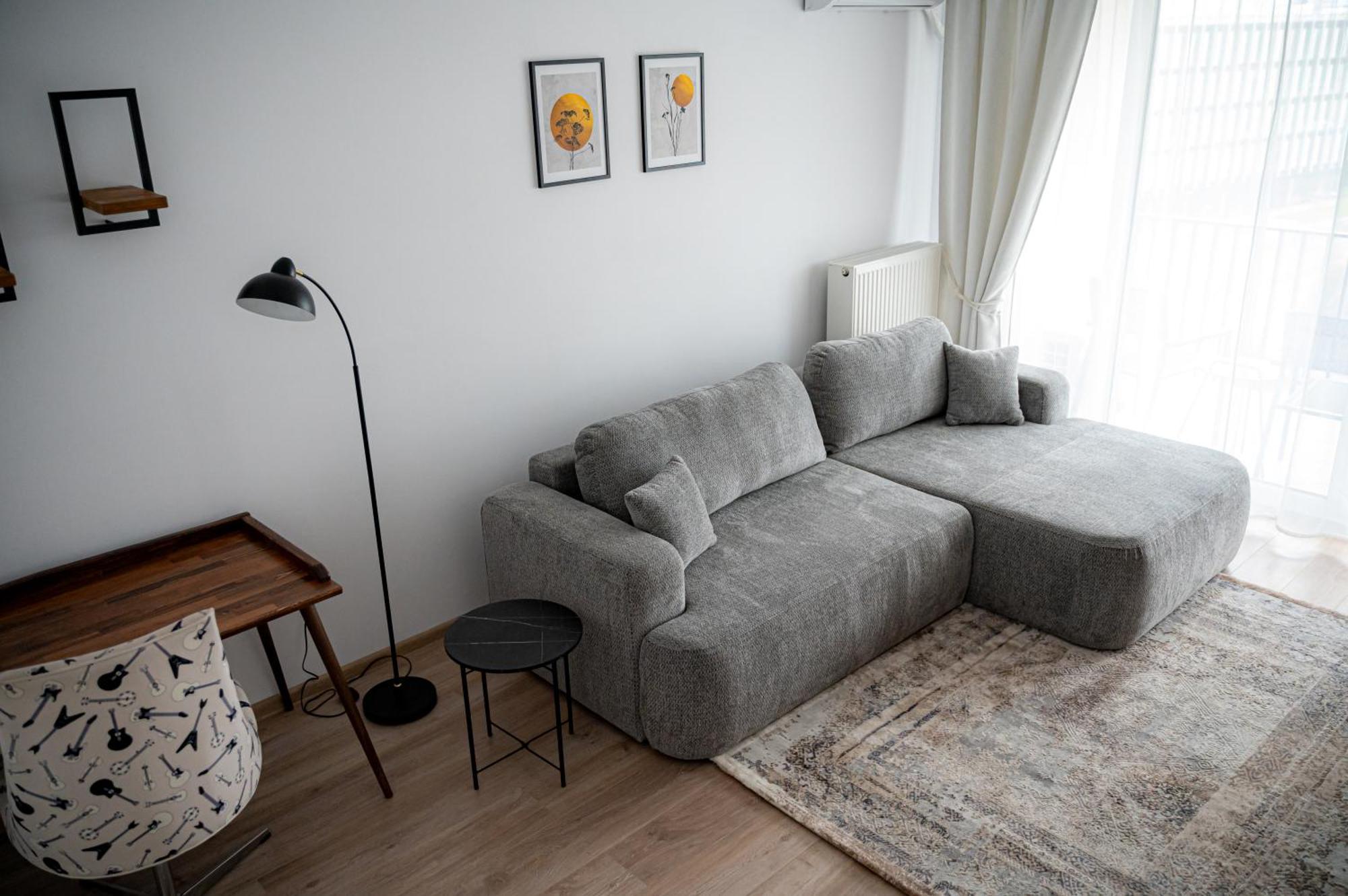 B&v - 706 Coresi - Balcony & Free Parking דירה בראשוב